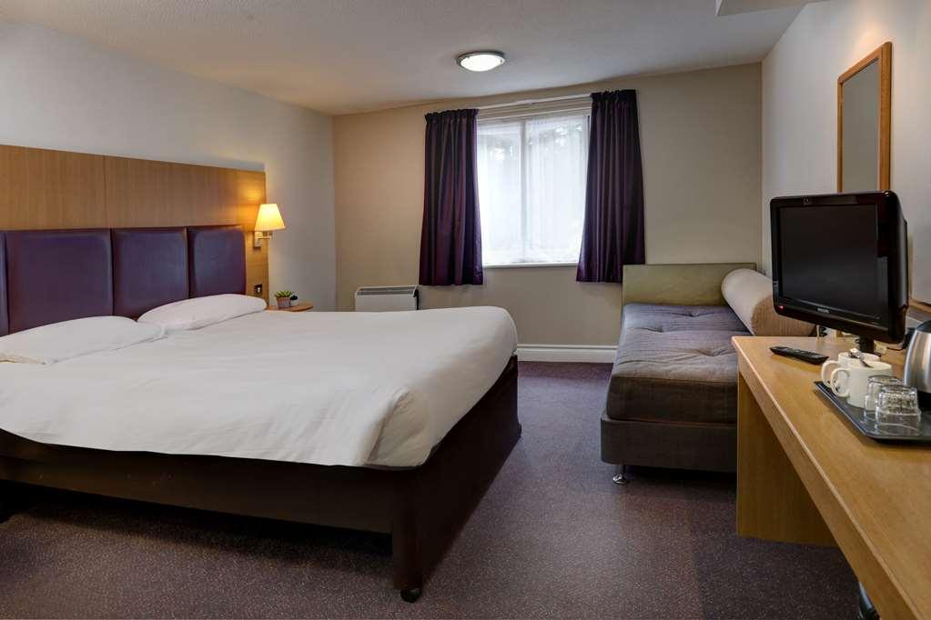 Orchid Epsom; Sure Hotel Collection By Best Western Стая снимка